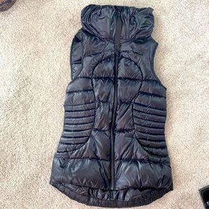 Black lulu lemon puffer vest.